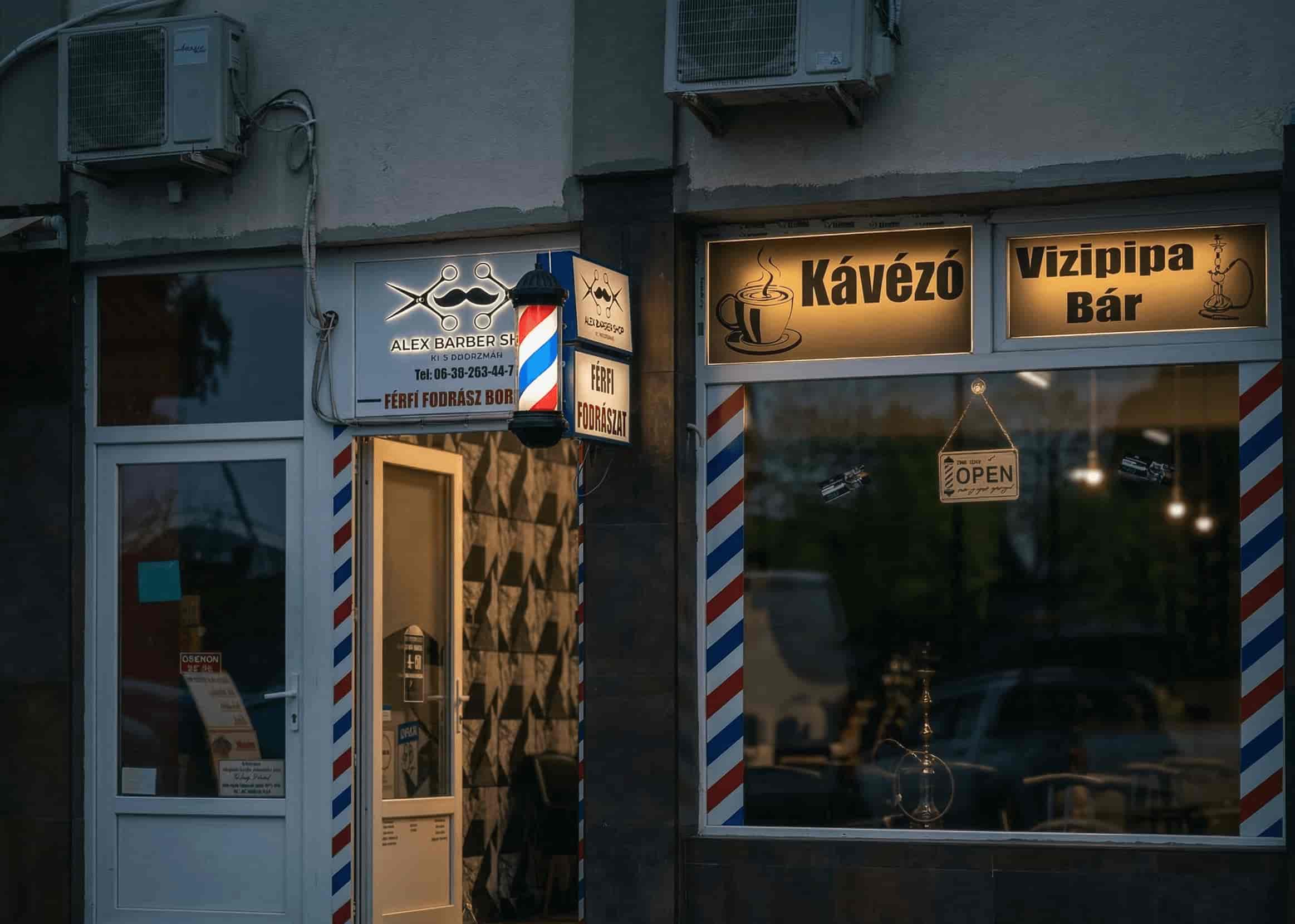 Alex Barbershop Mátészalka — Szalon belső tér, Hősök tere 8
